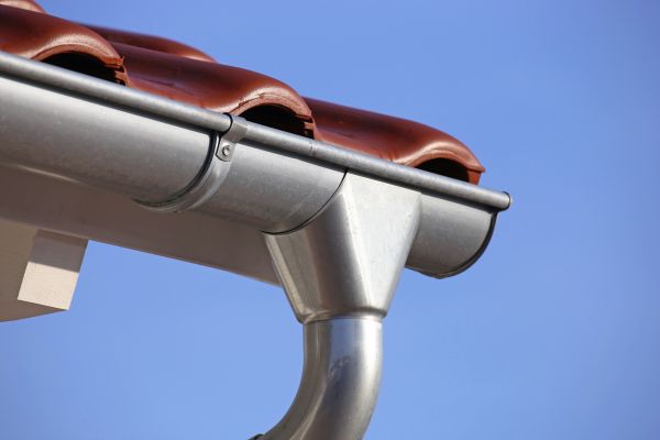 Steel Gutters Service in Kingwood