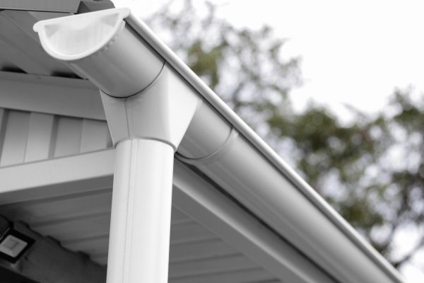 Gutter Service in Kingwood