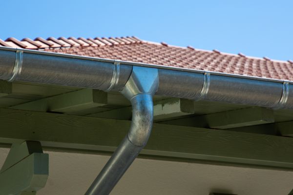 Steel Gutter Replacement in Kingwood