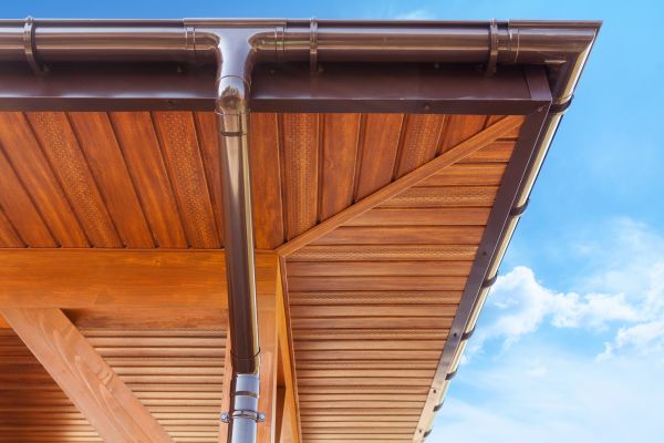 Continuous Gutter Replacement in Kingwood